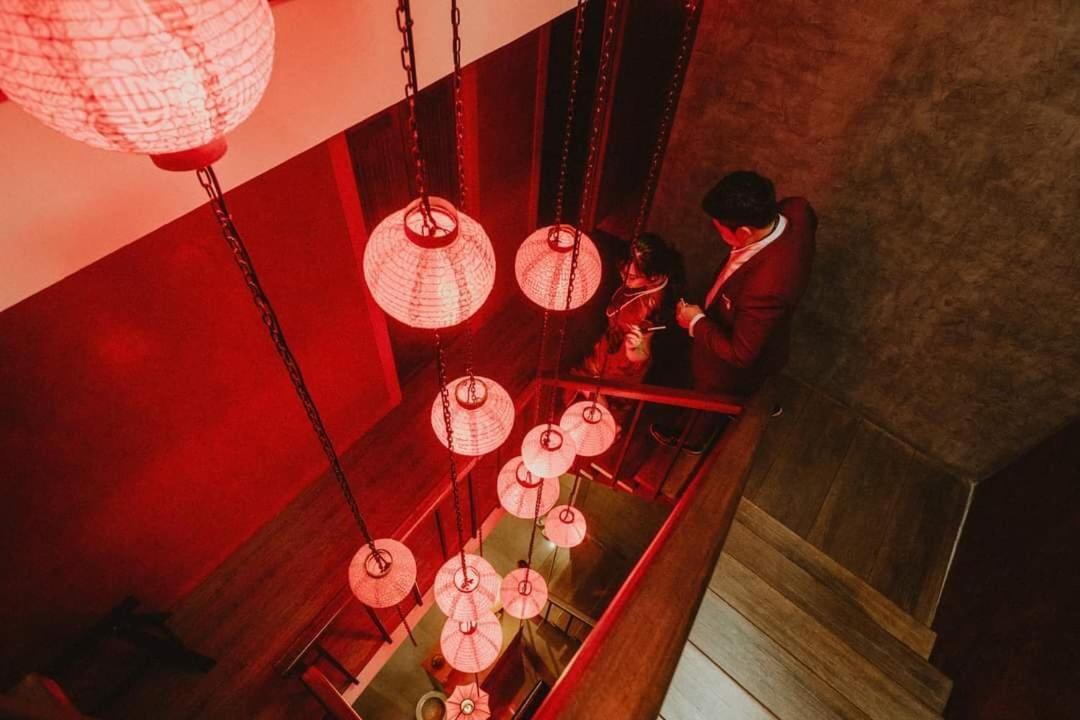 Caiyong Hometel & Cafe'S Studio Bangkok Exterior foto